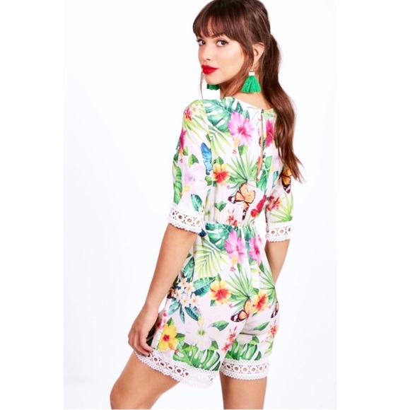🔆NWT🔆Boohoo Playsuit - Picture 2 of 8